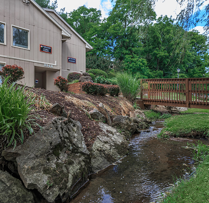 Pebble Creek Apartments - Apartments in Roanoke, VA